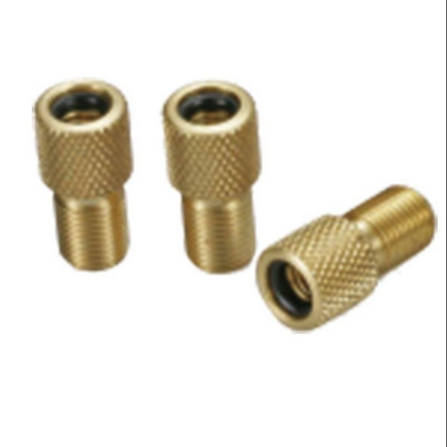 XLC ADAPTADOR DE VÁLVULA ATORNILLABLE DE AV (BOMBA) A DV/SV