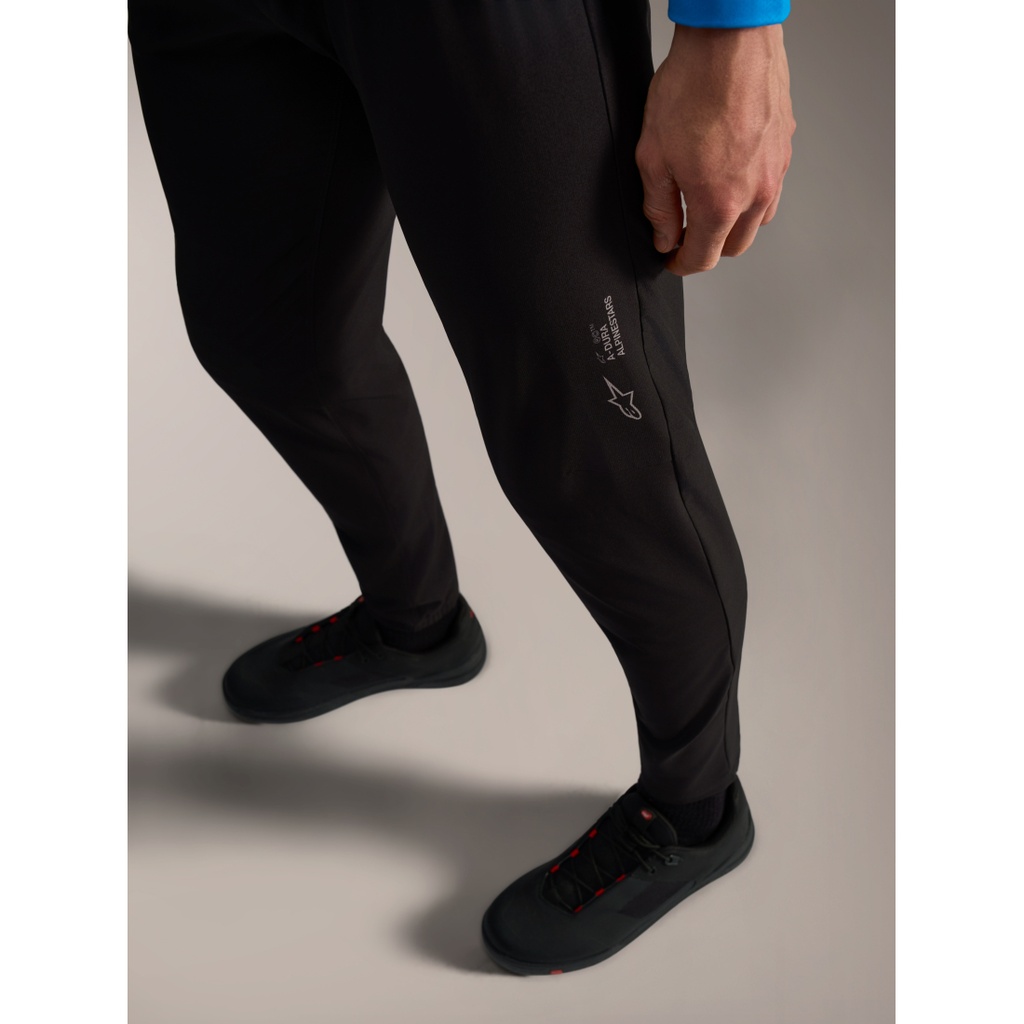 Pantalones A-Dura Ride Neg talla:US34 EUR50